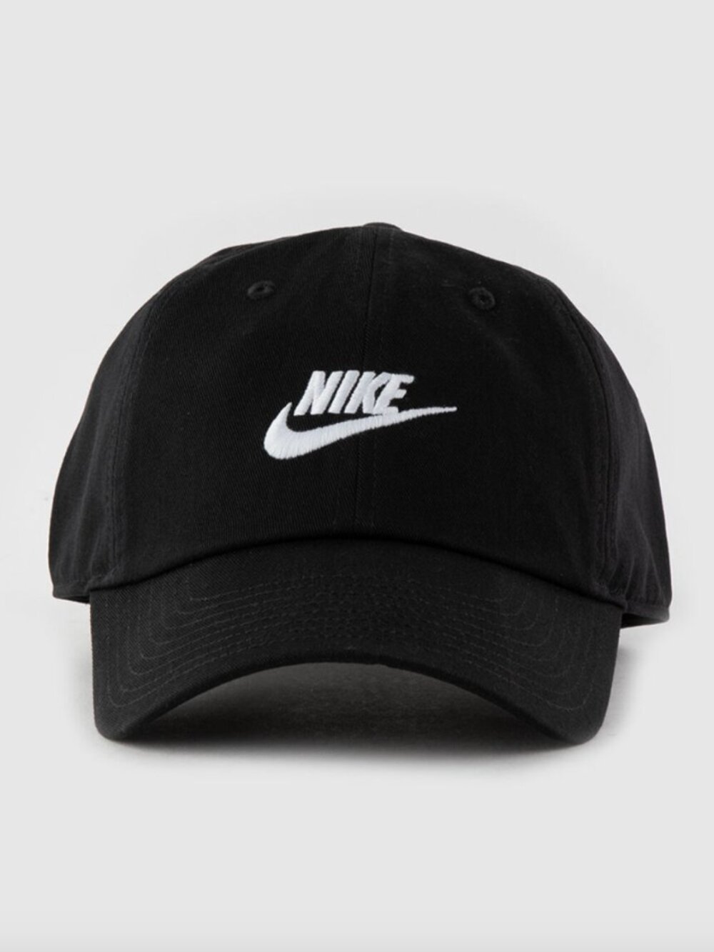 Nike Heritage86 Black Strapback Hat